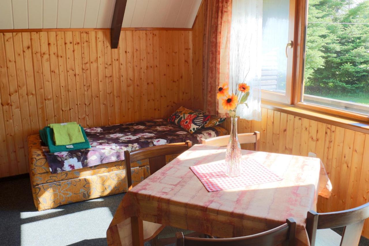 Hotel Maredis Kořenov Kültér fotó
