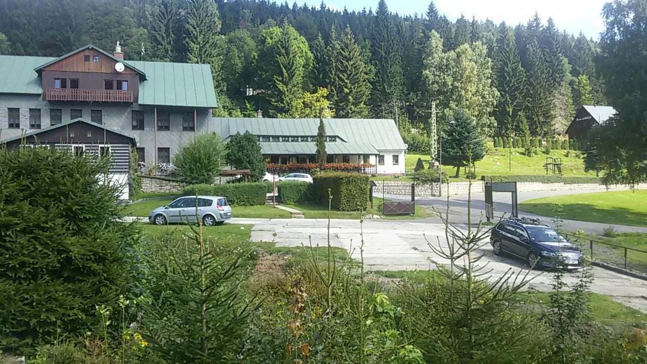 Hotel Maredis Kořenov Kültér fotó
