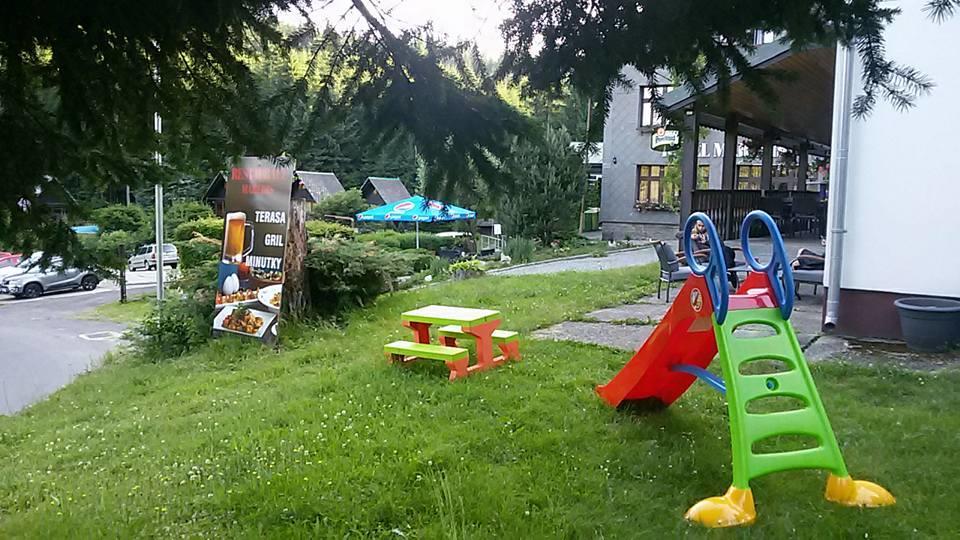 Hotel Maredis Kořenov Kültér fotó