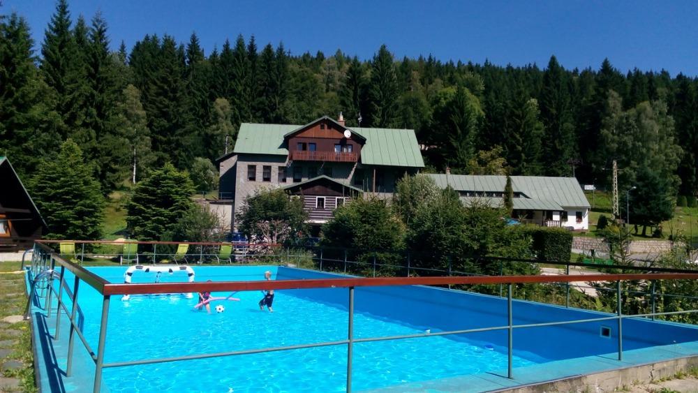 Hotel Maredis Kořenov Kültér fotó